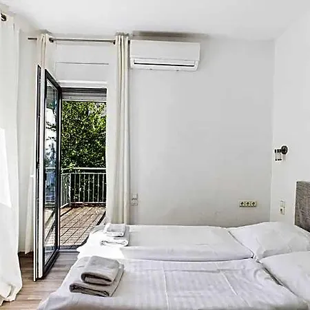 City Hotel * لودفيغسبرغ