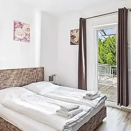 City Hotel لودفيغسبرغ
