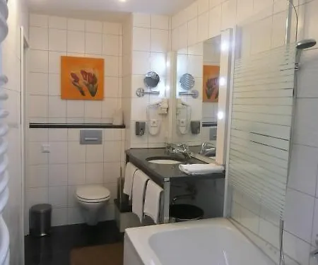 City Hotel * لودفيغسبرغ